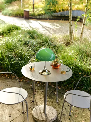 Produktbild von Louis Poulsen Panthella 250 Outdoor Portable Leuchte aus Polycarbonat