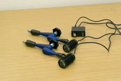 Produktbild von LED-Doppelspot-Beleuchtung für Flexi-Mikroskop-Stative von Pulch + Lorenz
