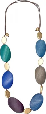 Produktbild von Lange Kette Marife mit ovalen Holzperlen von collezione alessandro