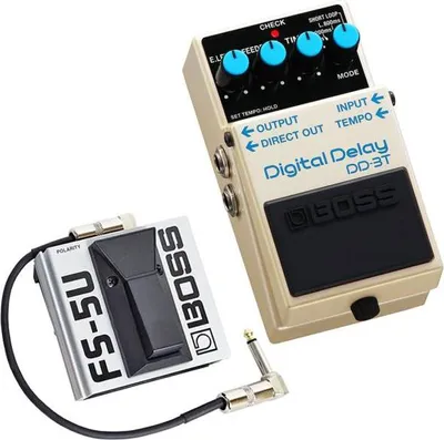 Produktbild von Boss DD-3T Delay mit FS-5U Fußtaster mit Patchkabel