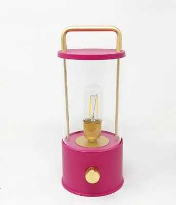Produktbild von LED Deko Lampe Laterne pink H. 34cm Akku mit USB Anschluss Formano WA