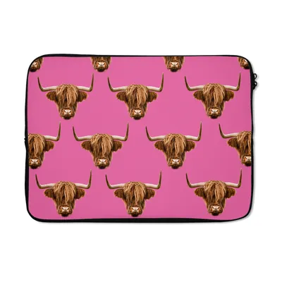 Produktbild von MuchoWow® Laptop Hülle 13 Zoll Schottischer Highlander - Muster - Braun Laptoptasche - Laptophülle - Sleeve - Rundumschutz