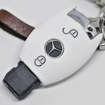 Produktbild von Auto Schlüssel Hülle Silikon Schutz Cover Weiß kompatibel mit Mercedes Benz Sprinter W906 E C-Klasse 2 Tasten Smartkey