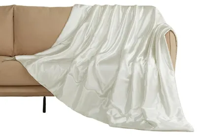 Produktbild von Kuschelige Satindecke Tagesdecke für Bett Sofa Couch 150x200 cm Weiß