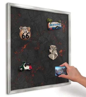 Produktbild von Magnettafel 50x50 cm in einem silbernen Rahmen - Magnetische Metalltafel, Magnetpinnwand zur Wandmontage für Wohnzimmer, Küche, Flur, Kinderzimmer und Büro - Vulkanische Lava