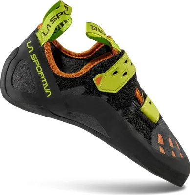 Kletterschuh Tarantula von La Sportiva in Schwarz mit grünen und orangen Akzenten; ideal für Kletterer.