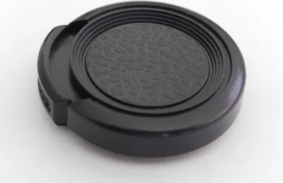 Produktbild von vhbw Universal Objektivdeckel 27 mm für Kamera - Kunststoff Schwarz, mit Seitengriff