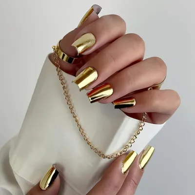 Produktbild von Künstliche Nägel zum Aufkleben, Metallic Gold, Kurz Mittel, Eckig, Glasiert, 24 Stück Set