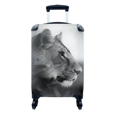 Produktbild von MuchoWow® Koffer Handgepäck Trolley Rollkoffer Kleine Reisekoffer mit 4 Rollen - Porträt eines Tigers im Dschungel - schwarz und weiß - Cabin Size < 55x40x23 cm & 55x40x20 cm - Fotokoffer - Kabinenkoffer - Boardgepäck - Reise-Box - Reisekoffer - Reisegepäck - Koffer mit Bild - Trolley für Kinder