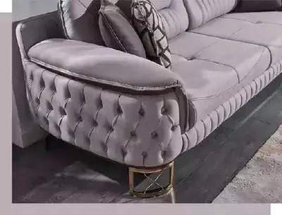 Produktbild von Braunes Luxus Chesterfield Sofa 3-Sitzer Leder Couch Sofas Moderner Stil