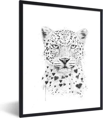 Produktbild von MuchoWow® Gerahmtes Poster Leopard - Herz - Weiß - Tiere 60x80 cm - Poster mit Schwarzem Bilderrahmen Wandposter Rahmen Foto Bilder - Premium - Wanddeko Wohnzimmer