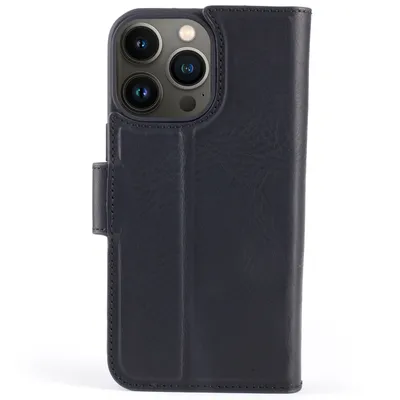 Produktbild von Wachikopa Lederhülle kompatibel mit iPhone 13 Pro mit Kartenfach