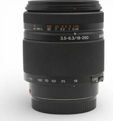 Produktbild von Sony SAL18250, Weitwinkel-Zoomobjektiv, 16/13, 18 - 250 mm, Sony A