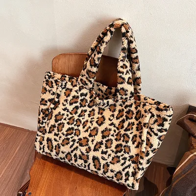 Produktbild von Umhängetasche Handtasche Plüschtasche Leoprint Tasche Shopper Totebag Damentasche