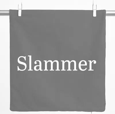 Produktbild von Huuraa Kissenbezug Slammer Schriftzug 40x40cm Steel Grey Baumwolle Dekokissenbezug Geschenkidee