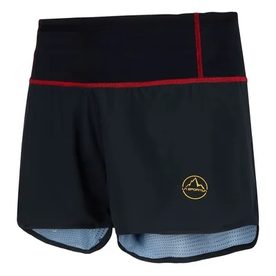 Schwarze Sportshorts für Herren von La Sportiva mit rotem Saum und gelbem Logo.