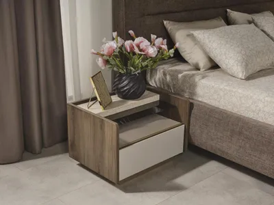 Produktbild von Schlafzimmer Set Bett 2x Nachttische Kommode Kleiderschrank Luxus Spiegel