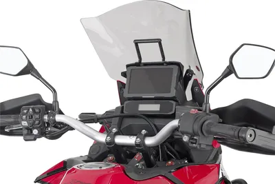 Obrázek produktu pro Příčník Givi FB1179 pro montáž na čelní sklo pro S902A, S920M, S920L a držák navigace/smartphonu