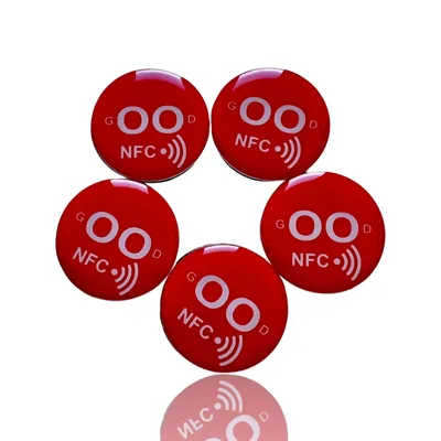 Produktbild von 1 Set mit 5 Stk. Magnet NFC on metal Sticker zum Anbringen auch auf Metall
