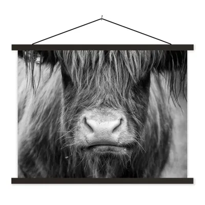 Produktbild von MuchoWow® Textilposter Schottischer Highlander - Kuh - Schwarz - Weiß - Tiere 40x30 cm mit schwarzem Rahmen - Dekorationen