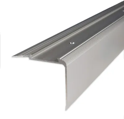 Produktbild von PROVISTON | Treppenkante | Aluminium eloxiert | Silber | Breite 58 mm | Höhe 45 mm | Länge 2700 mm | Gebohrt | Treppenkantenprofil | Treppenwinkel | Winkelprofil | Kombiwinkel | 1 Stück