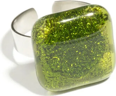 Produktbild von Ring mit Glasstein Green Stone Fusing