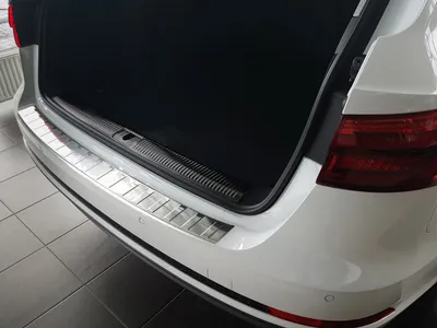 Zdjęcie produktu dla Osłona krawędzi bagażnika Audi A4 2016- (kombi, matowa)