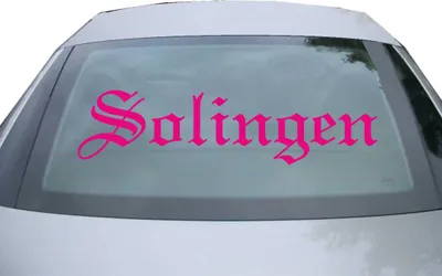 Produktbild von Indigos UG - Aufkleber Heckscheibe & Motorklappe DE6574 - pink - 600x150 mm - Stadt Pandau - Auto Scheiben Fenster Heckklappe Tuning Racing JDM - Die cut