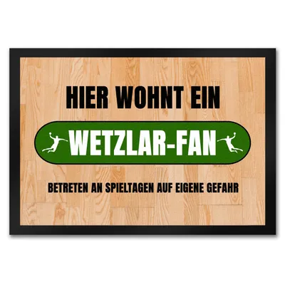 Produktbild von Hier wohnt ein Wetzlar-Fan Fußmatte in 35x50 cm mit Turnhallenboden Motiv