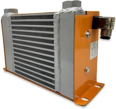Image de Refroidisseur hydraulique et échangeur de chaleur - 12V et 220V, avec un débit de 60 litres par minute