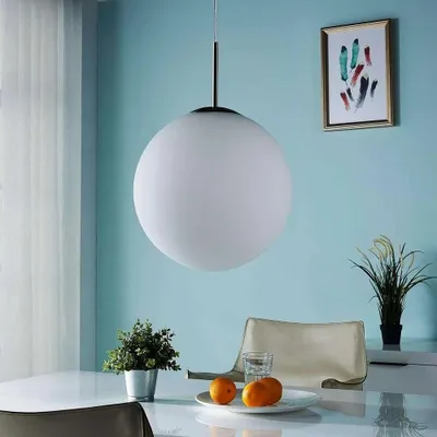 Produktbild von Lindby Modern Moderne runde Hängelampe Opalglas 35 cm - Marike / Innenbeleuchtung / Wohnzimmerlampe / Schlafzimmer / Küche /Stahl Kugel / Kugelförmig /Länglich LED geeignet E27 Max. 1 x 60 Watt