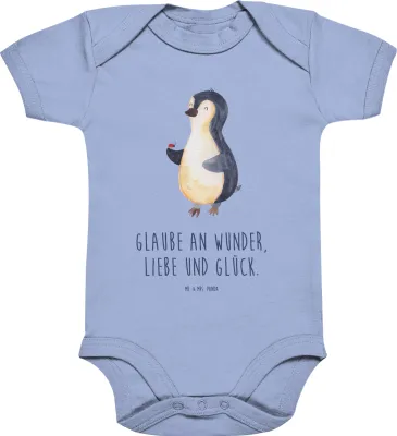 Produktbild von Mr. & Mrs. Panda Strampler Baby Pinguin Marienkäfer 1. - 3. Monat - Dusty Blue - Geschenk, Liebe, Pinguine, Einteiler, Glück, Aufmerksam, Lebensfreude, babykleidung body