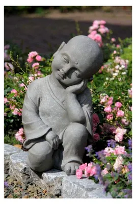Produktbild von Denkende Shaolin-Mönch-Figur - für Innen- und Außenbereich - Höhe 42 cm - grau