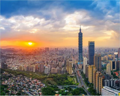 Produktbild von Wallario Poster - Skyline mit Wolkenkratzern, Kunstdruck Größe: 40 x 50 cm
