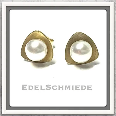 Produktbild von SüßwasserPerlen Ohrstecker 375 Gold Gelbgold modern matt Perlstecker 7mm