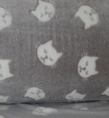 Produktbild von Weicher Plüsch Fleecestoff Doubleface Kinderstoff Meterware Katzen