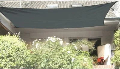 Produktbild von PeddyShield Quadratsonnensegel 2,8 x 2,8 m, aus wasser- und windabweisenden PES 280 g/m², anthrazit