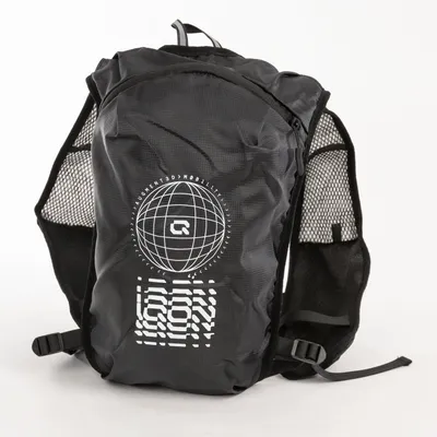 Produktbild von IQON Explore Funktionsrucksack