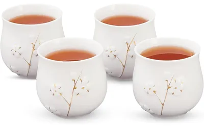 Productafbeelding van Thee kopjes, set van 4, wit porselein, 155 ml, met bloemenmotief, goudkleurig