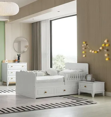 Immagine prodotto di Comodino e cassettiera - set pratico ed elegante per la camera dei bambini