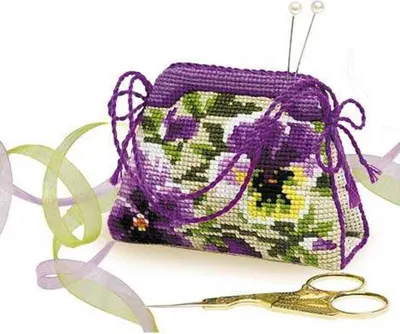 Produktbild von Kreuzstich-Set von Riolis, "Pansy-Nähkissen", mit Zählvorlage