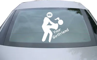 Produktbild von Indigos UG - Aufkleber Heckscheibe & Motorklappe DE2118 - weiß - 600x529 mm - Me & Your Girlfriend - Auto Scheiben Fenster Heckklappe Tuning Racing JDM - Die cut