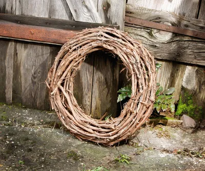 Image de Couronne naturelle "Rustikal" en rotin, Ø 50 cm, couronne murale, couronne de porte