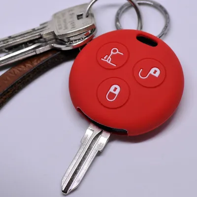Produktbild von Auto Schlüssel Silikon Schutz Hülle Rot kompatibel mit Smart 450 Fortwo Cabrio Coupe 3 Tasten Funk Fernbedienung