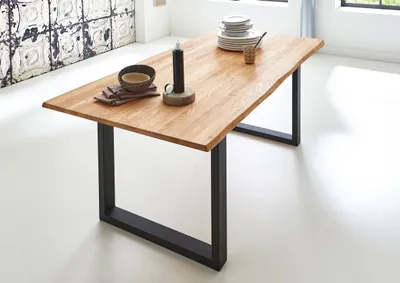 Produktbild von Esstisch Baumkante Massiv Wildeiche 160 x 85 schwarz SESSA