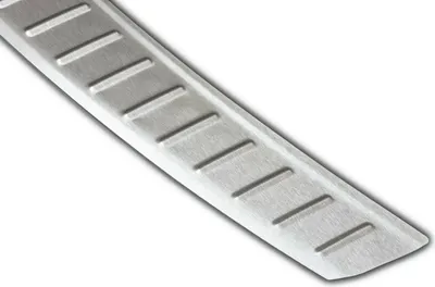 Image de Protection du seuil de chargement en acier inoxydable mat pour VW TOUAREG I | BJ 2002-2010