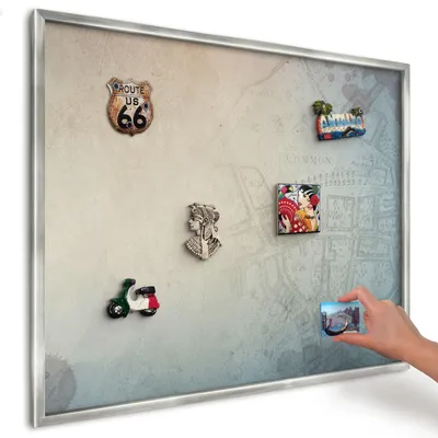 Produktbild von Magnettafel 80x60 cm in einem silbernen Rahmen - Magnetische Metalltafel, Magnetpinnwand zur Wandmontage für Wohnzimmer, Küche, Flur, Kinderzimmer und Büro - Alte Karte