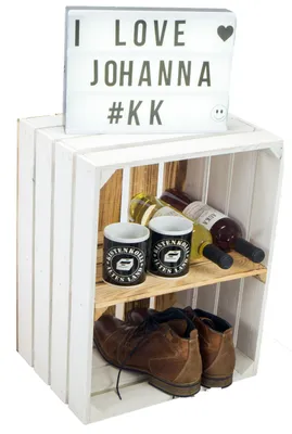 Produktbild von Obstkiste "Johanna" weiß mit geflammten Boden  mit Mittelbrett geflammt QUER