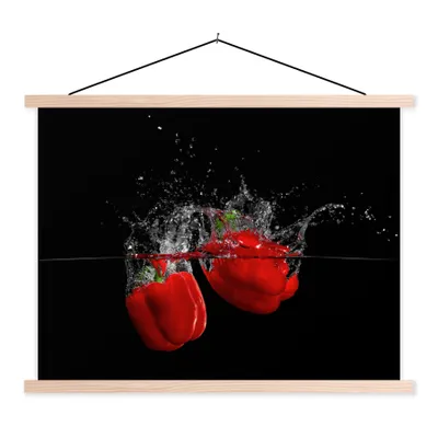 Produktbild von MuchoWow® Textilposter Paprika - Gemüse - Stilleben - Wasser - Rot 120x90 cm mit holzfarbenen Rahmen - Magnetisch