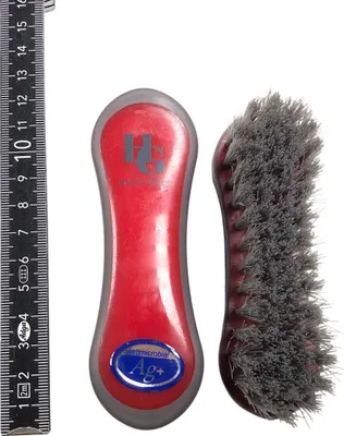 Produktbild von Horse Guard Exklusives Putzzeug Softgrip antibakteriell  Striegel Bürste  u.v.m.